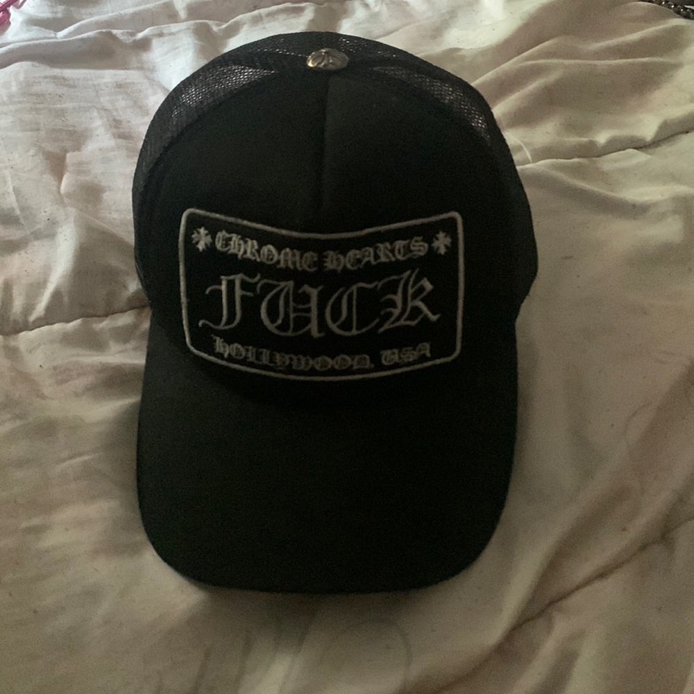 Vintage Chrome heart hat ORIGINALLY sells for 800$ i would like ATLEAST $480